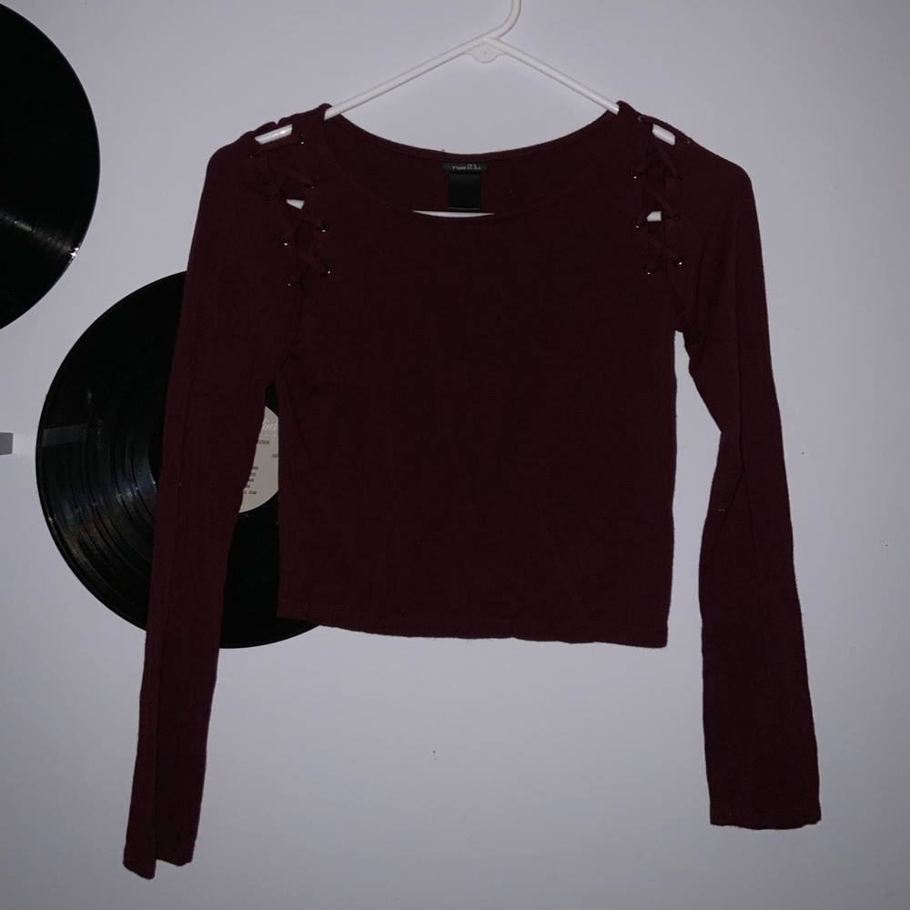 Cropped long sleeve